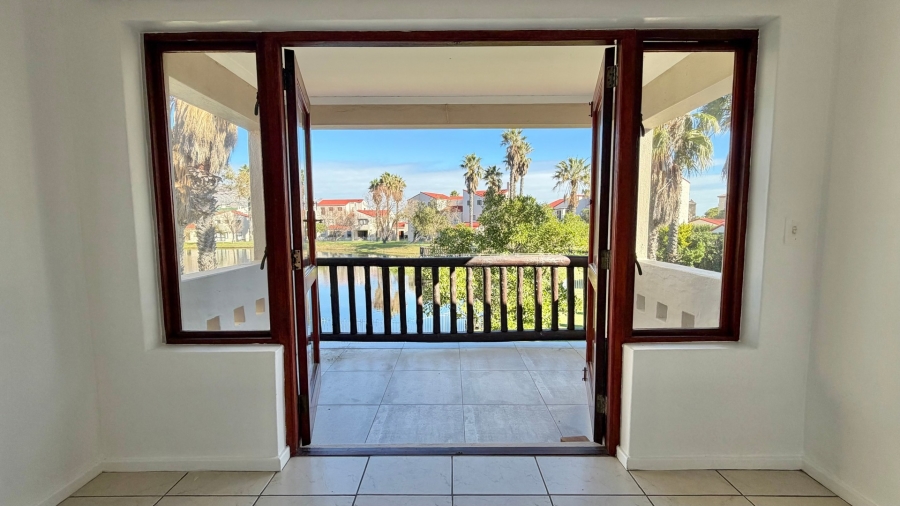 2 Bedroom Property for Sale in Greenways Golf Estate Western Cape